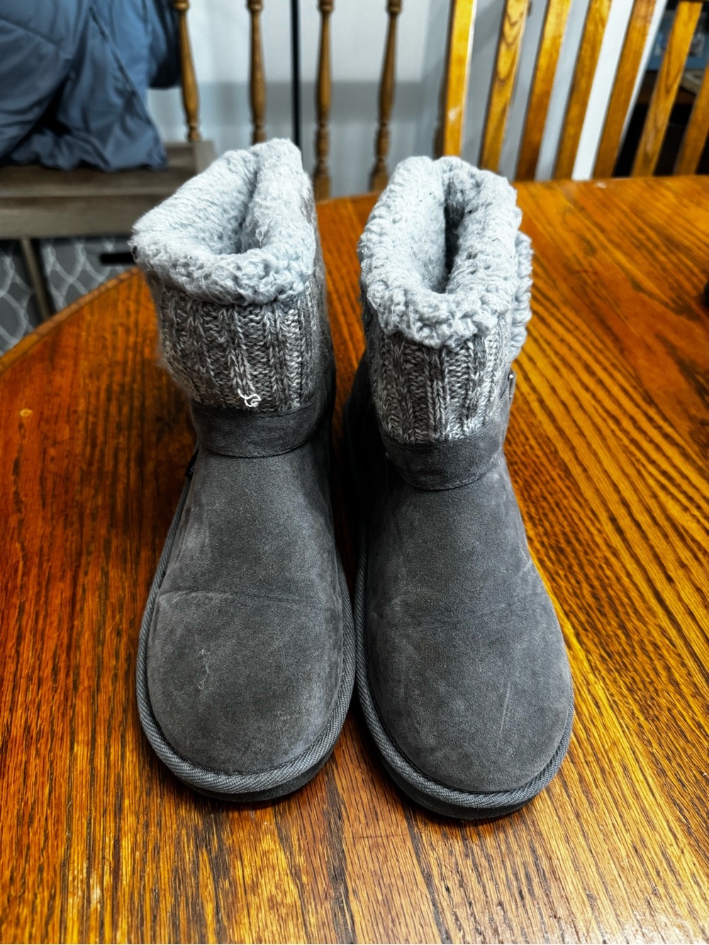 Women’s Cozy Gray Suede Knit-Cuff Ankle Boots